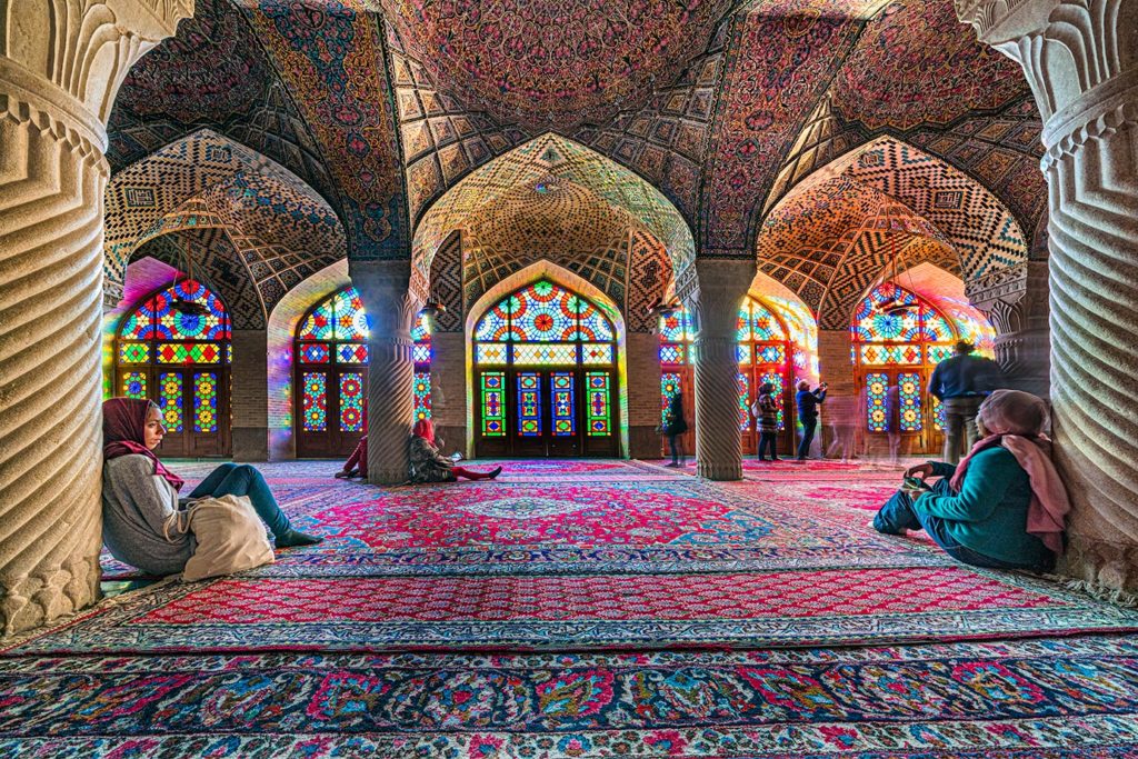 Nasir Ol Molk Moschee in Shiraz fotografiert von Benny Rebel auf einer Fotoreise durch den Iran